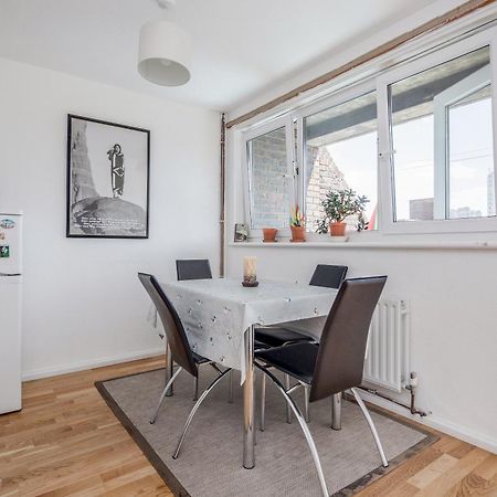 4-Bedroom Flat Near Bigben,Parliament & London Eye Bagian luar foto